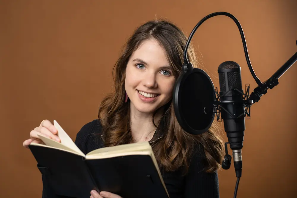 What is Voice Over — Definition and Examples in Movies